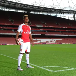 Serge Ganbry (Arsenal). Arsenal 1st Team Photcall and Training Session. Emirates Stadium Serge Ganbry (Arsenal). Arsenal 1st Team Photcall and Training Session. Emirates Stadium