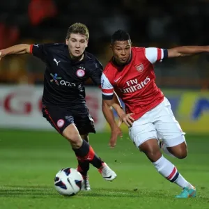 Serge Gnabry Outmaneuvers Dimitrios Voutsiotis: Arsenal U19 vs Olympiacos U19, NextGen Series 2012-13 Serge Gnabry Outmaneuvers Dimitrios Voutsiotis: Arsenal U19 vs Olympiacos U19, NextGen Series 2012-13