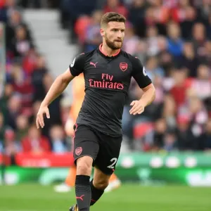 Shkodran Mustafi in Action: Stoke City vs. Arsenal, Premier League 2017-18