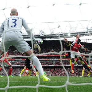 Shkodran Mustafi's Stunner: The Game-Changing Goal that Shocked Manchester City (April 2017) Shkodran Mustafi's Stunner: The Game-Changing Goal that Shocked Manchester City (April 2017)