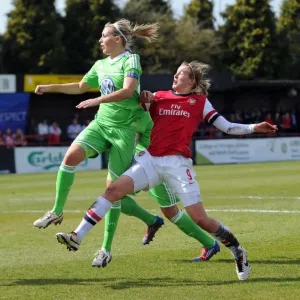Showdown in the Semi-Finals: Ellen White vs. Lena Goessling and Alisa Vetterlein - Arsenal Ladies vs. VfL Wolfsburg in the UEFA Women's Champions League
