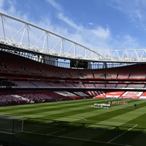 Silent Tribute: Arsenal and Fulham Honor Prince Philip at Empty Emirates Stadium, Premier League 2021