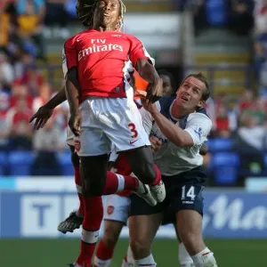 Soccer - Barclays Premier League - Bolton Wanderers v Arsenal - Reebok Stadium Soccer - Barclays Premier League - Bolton Wanderers v Arsenal - Reebok Stadium