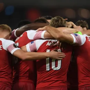 Sokratis Scores: Arsenal Celebrate in Qarabag Sokratis Scores: Arsenal Celebrate in Qarabag
