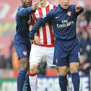 Sol Campbell and Mikael Silvestre (Arsenal) Robert Huth (Stoke). Stoke City 3: 1 Arsenal Sol Campbell and Mikael Silvestre (Arsenal) Robert Huth (Stoke). Stoke City 3: 1 Arsenal