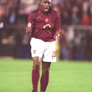 Sol Campbell's Euphoric Celebration: Arsenal's Dramatic 0-0 Draw in the UEFA Cup Semifinal vs. Villarreal Sol Campbell's Euphoric Celebration: Arsenal's Dramatic 0-0 Draw in the UEFA Cup Semifinal vs. Villarreal