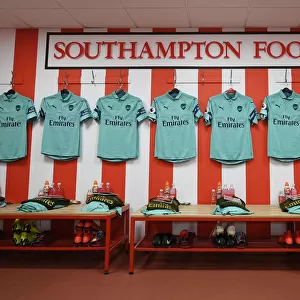 Southampton FC v Arsenal FC - Premier League