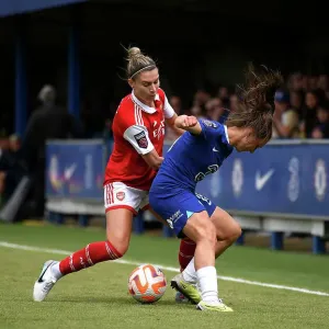 Steph Catley Tackles Eve Perisset: Chelsea vs. Arsenal, FA Women's Super League 2022-23 Steph Catley Tackles Eve Perisset: Chelsea vs. Arsenal, FA Women's Super League 2022-23
