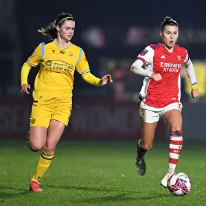 Steph Catley vs. Emma Harries: A Fierce Rivalry Unfolds in Arsenal Women vs. Reading Women FA WSL Match