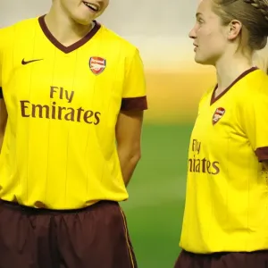 Steph Houghton and Kim Little (Arsenal). Rayo Vallecano 2: 0 Arsenal Ladies Steph Houghton and Kim Little (Arsenal). Rayo Vallecano 2: 0 Arsenal Ladies