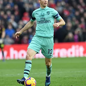 Stephan Lichtsteiner Clashes with Aaron Wan-Bissaka: Crystal Palace vs Arsenal Football Match, Premier League 2018-19