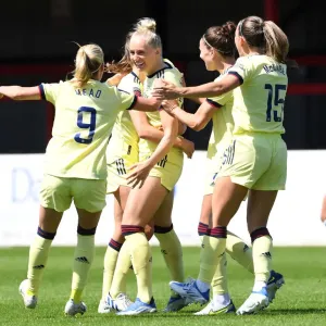 Stina Blackstenius Scores First Goal: Arsenal Women Triumph Over West Ham United Women in FA WSL Clash