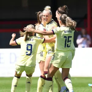 Stina Blackstenius Scores First Goal: Arsenal Women Triumph Over West Ham United Women in FA WSL Clash