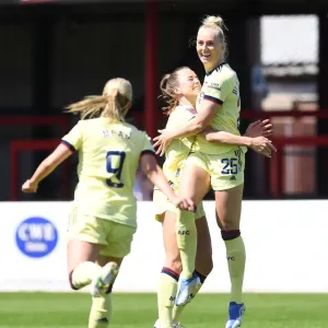 Stina Blackstenius Scores First Goal: Arsenal Women's Victory over West Ham United in FA WSL Showdown