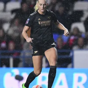 Arsenal Women Prints: Reading Women v Arsenal Women 2022-23