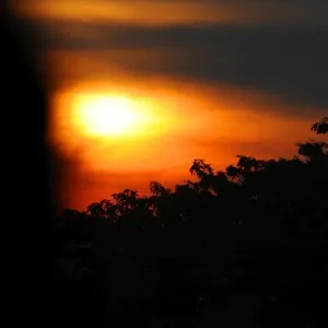 Sunset. Malaysia XI 0: 4 Arsenal, Bukit Jalil Stadium, Kuala Lumpur, Malaysia, 13 / 7 / 2011 Sunset. Malaysia XI 0: 4 Arsenal, Bukit Jalil Stadium, Kuala Lumpur, Malaysia, 13 / 7 / 2011