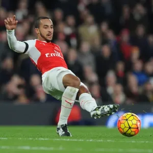Theo Walcott in Action: Arsenal vs. Bournemouth (Premier League 2015-16, Emirates Stadium)