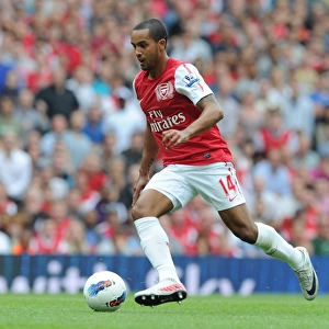 Theo Walcott in Action: Arsenal vs. Liverpool, Premier League 2011-2012