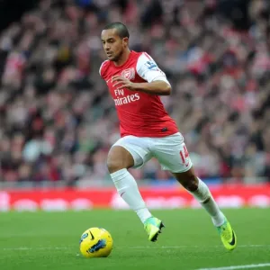 Theo Walcott in Action: Arsenal vs. Everton, Premier League 2011-12