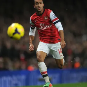 Theo Walcott in Action: Arsenal vs. Chelsea, Premier League 2013-14