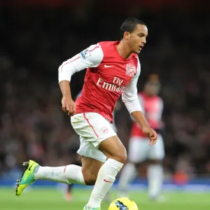 Theo Walcott in Action: Arsenal vs Fulham, Premier League 2011-12 Theo Walcott in Action: Arsenal vs Fulham, Premier League 2011-12