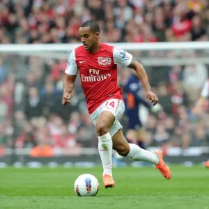 Theo Walcott in Action: Arsenal vs Manchester City, Premier League 2011-12 Theo Walcott in Action: Arsenal vs Manchester City, Premier League 2011-12