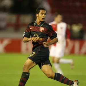 Theo Walcott in Action: Arsenal vs Slavia Prague, UEFA Champions League, Group H, 7/11/2007