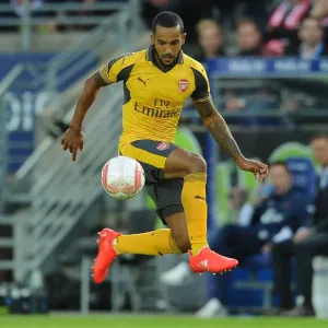 Theo Walcott in Action: Arsenal vs Viking FK (2016-17 Pre-Season Friendly)