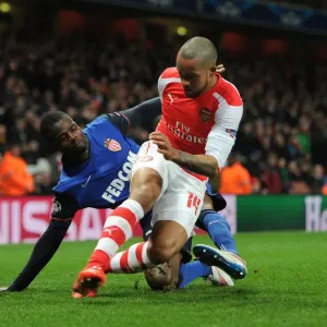 Theo Walcott (Arsenal) Elderson (Monaco). Arsenal 1: 3 AS Monaco. UEFA Champions League
