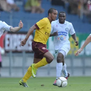 Theo Walcott (Arsenal) Florian Kainz (Sturm Graz). Sturm Graz 0: 4 Arsenal Theo Walcott (Arsenal) Florian Kainz (Sturm Graz). Sturm Graz 0: 4 Arsenal