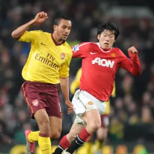Theo Walcott (Arsenal) Ji-Sung Park (Man United). Manchester United 1: 0 Arsenal