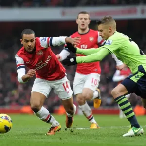 Theo Walcott (Arsenal) Joe Bennett (Villa). Arsenal 2: 1 Aston Villa. Barclays Premier League