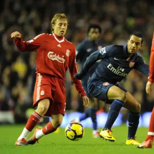 Theo Walcott (Arsenal) Lucas and Daniel Agger (Liverpool). Liverpool 1: 2 Arsenal Theo Walcott (Arsenal) Lucas and Daniel Agger (Liverpool). Liverpool 1: 2 Arsenal