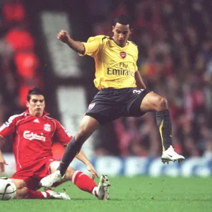 Theo Walcott (Arsenal) Mark Gonzalez (Liverpool)