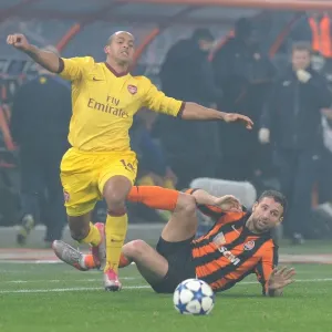 Theo Walcott (Arsenal) Razvan Rat (Shakhtar). Shakhtar Donetsk 2: 1 Arsenal