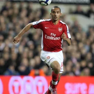 Theo Walcott (Arsenal). Tottenham Hotspur 2: 1 Arsenal. Barclays Premier League
