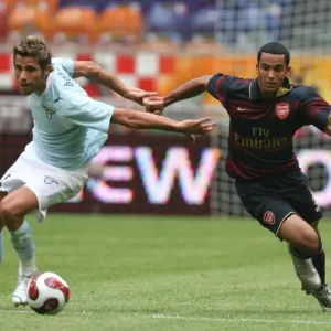Theo Walcott (Arsenal) Valon Behrami (Lazio)