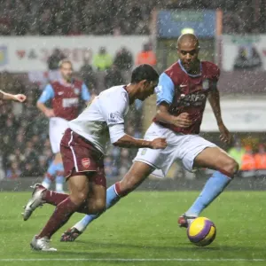 Theo Walcott (Arsenal) Zat Knight (Aston Villa)
