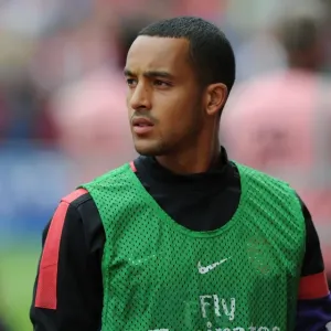Theo Walcott: Arsenal's Ready-to-Go Weapon Against Stoke City (2012-13) Theo Walcott: Arsenal's Ready-to-Go Weapon Against Stoke City (2012-13)