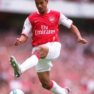 Theo Walcott Game-Winning Performance Print