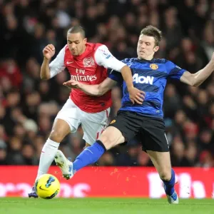 Theo Walcott Outmaneuvers Michael Carrick: Arsenal vs Manchester United, Premier League 2011-12 Theo Walcott Outmaneuvers Michael Carrick: Arsenal vs Manchester United, Premier League 2011-12
