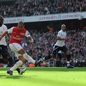 Theo Walcott Scores Double: Arsenal vs. Tottenham, Premier League 2011-12