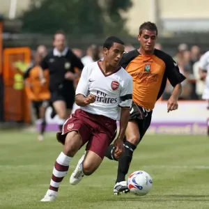 Theo Walcott Shines: Arsenal Overpower Barnet 2-0 in Pre-Season Friendly Theo Walcott Shines: Arsenal Overpower Barnet 2-0 in Pre-Season Friendly