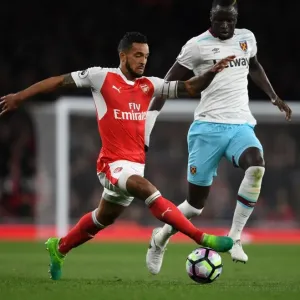 Theo Walcott vs. Cheikhou Kouyate: A Battle at the Emirates - Arsenal v West Ham United, Premier League Theo Walcott vs. Cheikhou Kouyate: A Battle at the Emirates - Arsenal v West Ham United, Premier League
