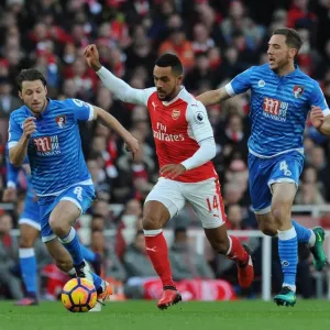 Theo Walcott vs. Dan Gosling and Harry Arter: Intense Battle at Arsenal v AFC Bournemouth (2016/17)