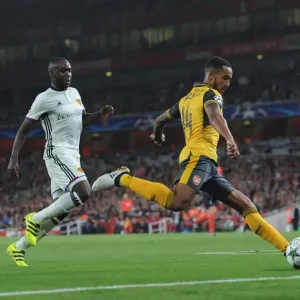 Theo Walcott vs. Eder Balanta: A Clash in the Arsenal FC vs. FC Basel UEFA Champions League Match Theo Walcott vs. Eder Balanta: A Clash in the Arsenal FC vs. FC Basel UEFA Champions League Match