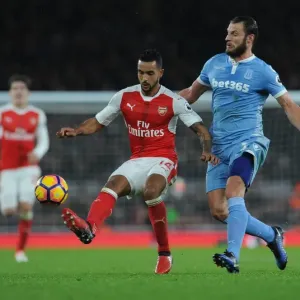 Theo Walcott vs Erik Pieters: Intense Battle at Arsenal's Emirates Stadium (Arsenal v Stoke City 2016-17)