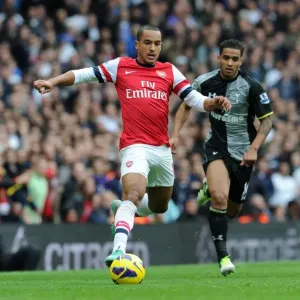 Theo Walcott vs. Kyle Naughton: Battle at Emirates Stadium (Arsenal v Tottenham Hotspur, 2012-13) Theo Walcott vs. Kyle Naughton: Battle at Emirates Stadium (Arsenal v Tottenham Hotspur, 2012-13)