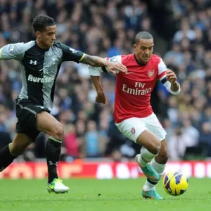 Theo Walcott vs. Kyle Naughton: A Riveting Battle at Emirates Stadium (Arsenal vs. Tottenham Hotspur, 2012-13) Theo Walcott vs. Kyle Naughton: A Riveting Battle at Emirates Stadium (Arsenal vs. Tottenham Hotspur, 2012-13)