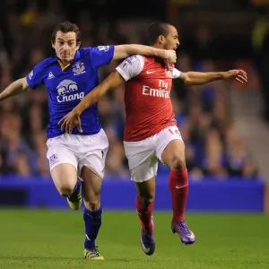 Theo Walcott vs Leighton Baines: A Premier League Rivalry Ignites at Goodison Park (2011-12)